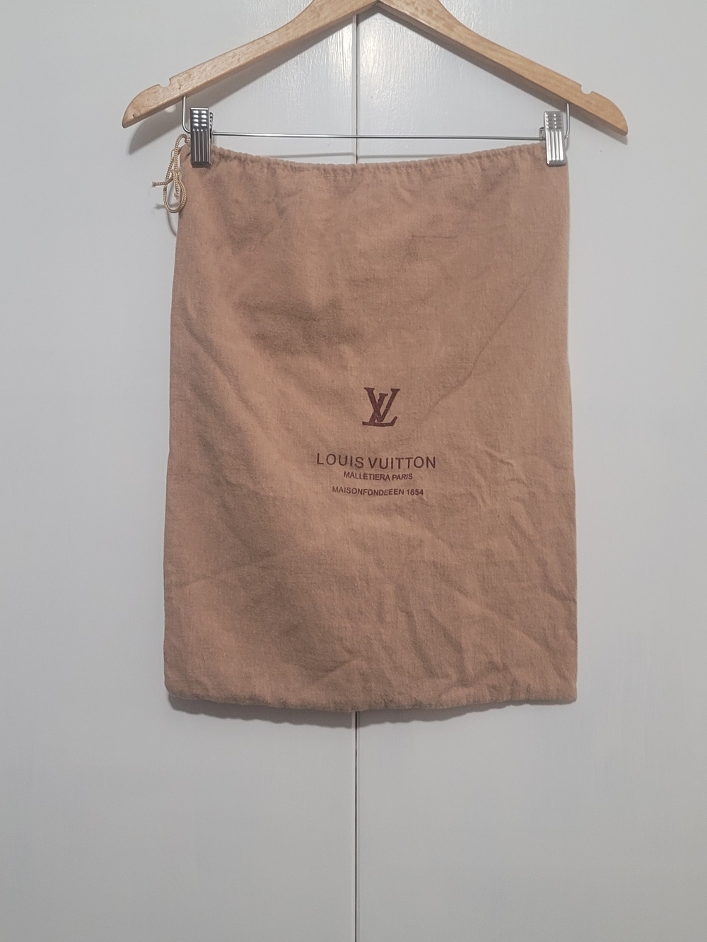 Louis Vuitton Neutral Tan Dust Bag